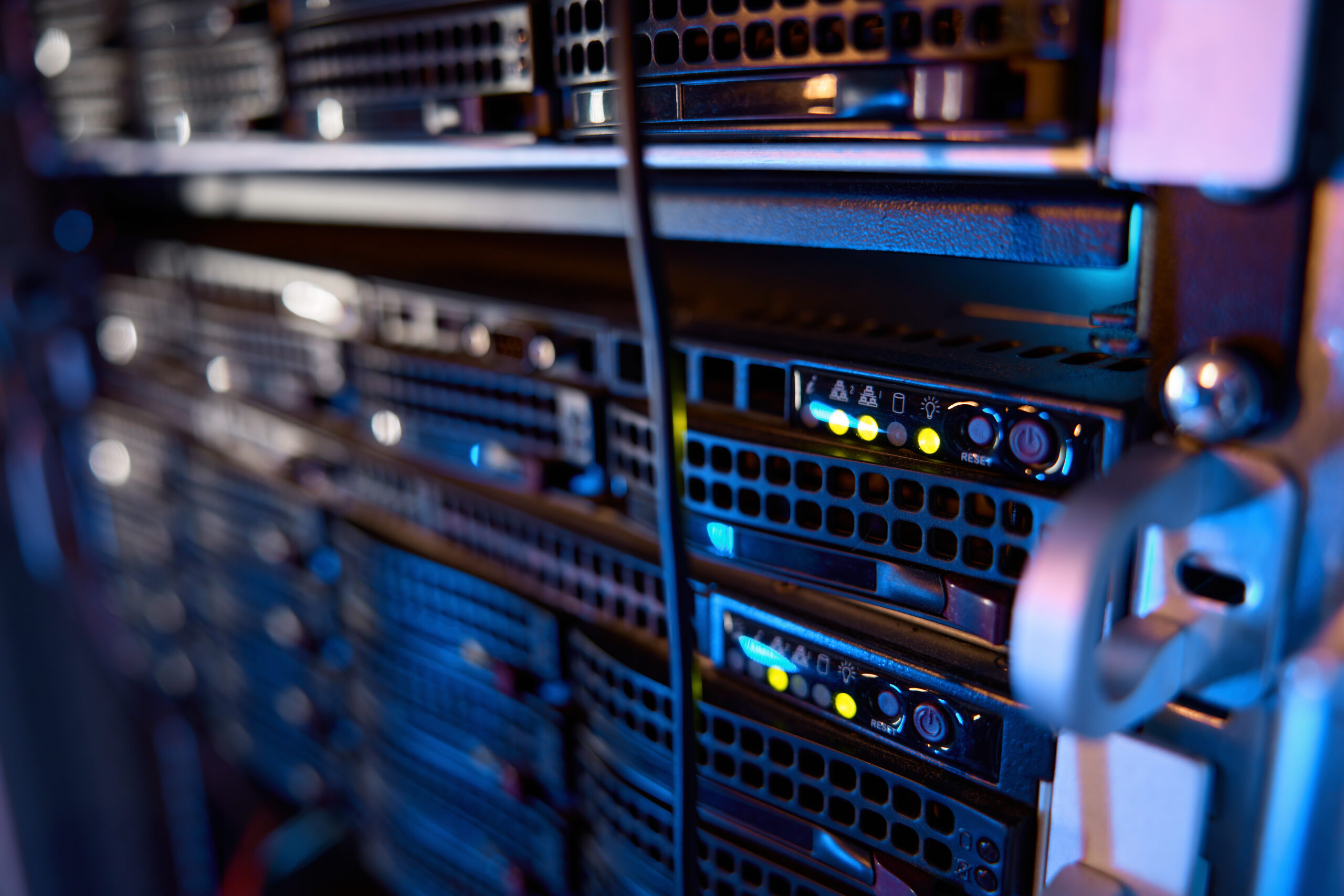 DNS Domain Name Server Host Data Centre Rack Web Hosting